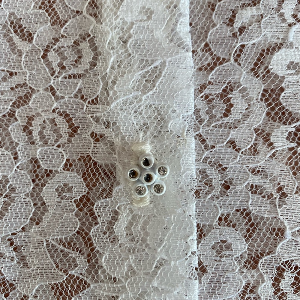 Vintage Lace Blouse - Picture 4 of 7